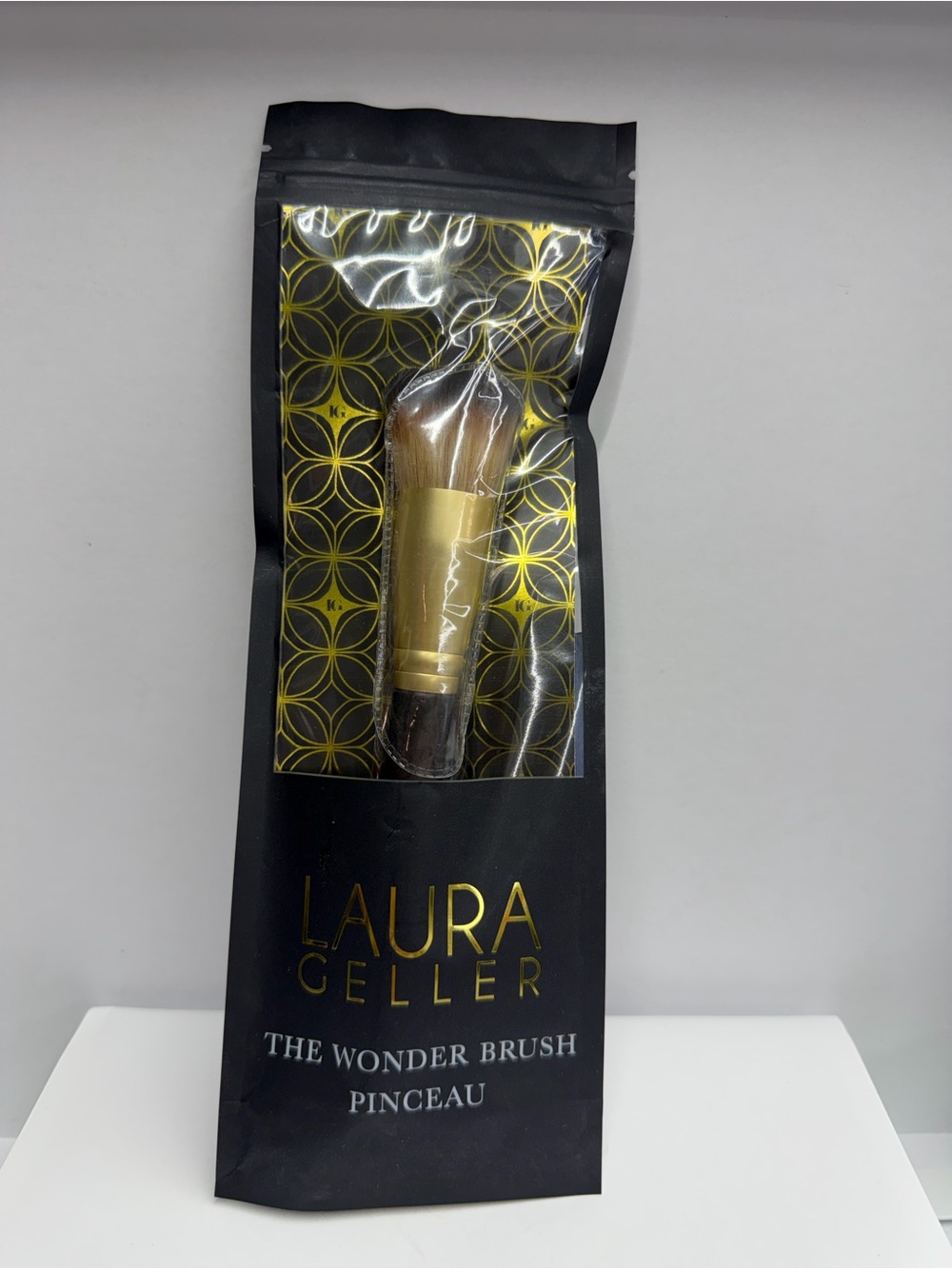 Laura Geller The Wonder Brush Duo Fiber Makeup Brush NEW Sealed